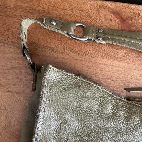 The Sak Silverlake Olive sage Green pebbled Leather Hobo shoulder Bag purse - Picture 4 of 6